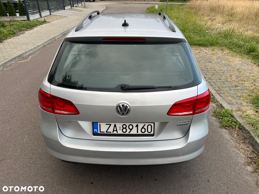 Volkswagen Passat Variant 2.0 Blue TDI SCR Highline - 10