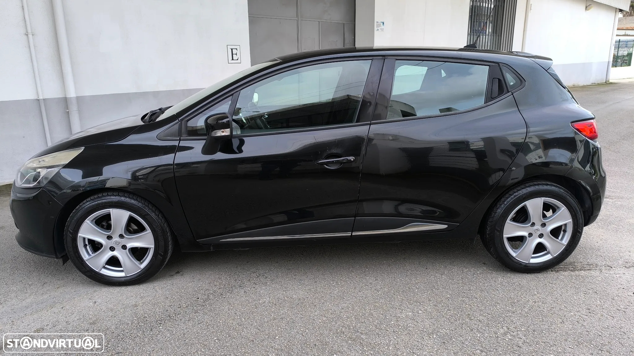 Renault Clio 0.9 TCE Dynamique S - 44