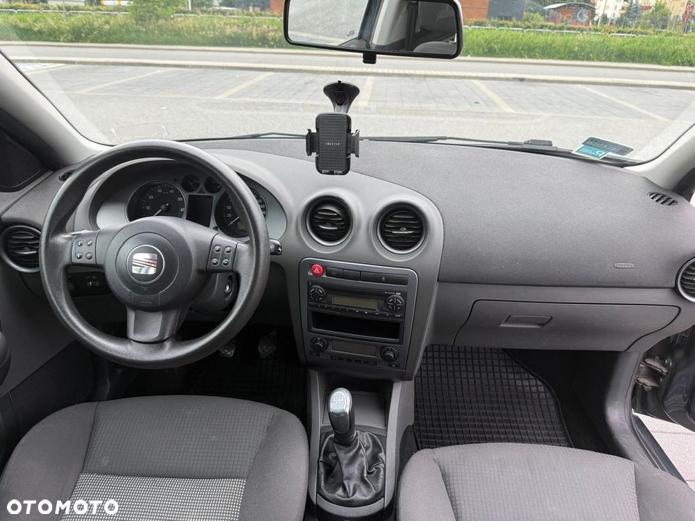 Seat Ibiza 1.4 16V Sport Edition - 11