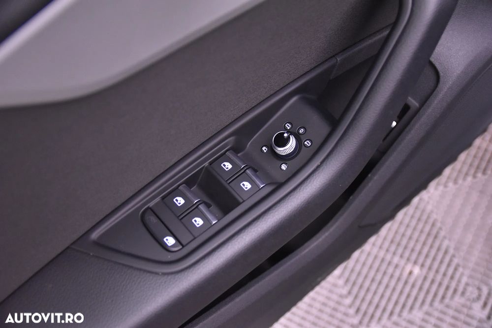 Audi A4 Avant 35 TDI S tronic - 14