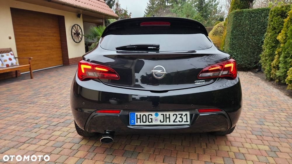 Opel Astra IV GTC 1.6 T SIDI Sport S&S - 9