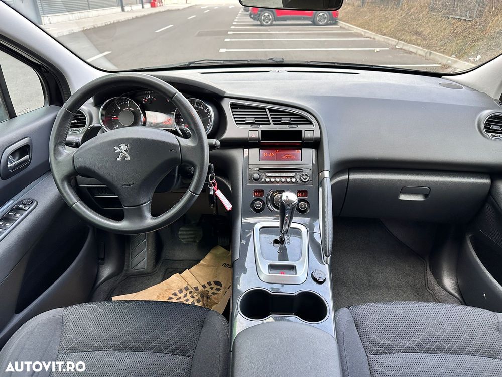 Peugeot 3008 e-HDi FAP 115 EGS6 Stop&Start Active - 6