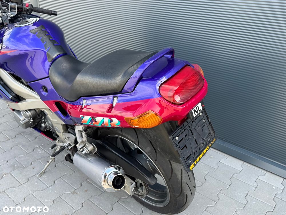 Kawasaki ZZR - 16