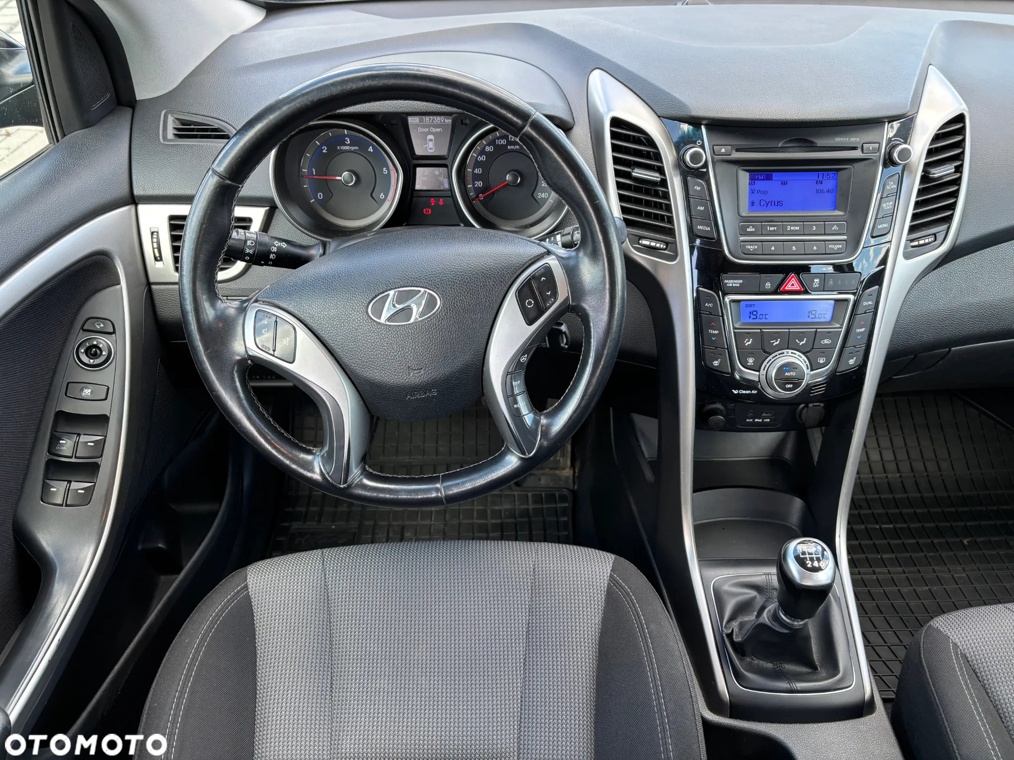 Hyundai i30 Kombi 1.6 CRDI Select - 19