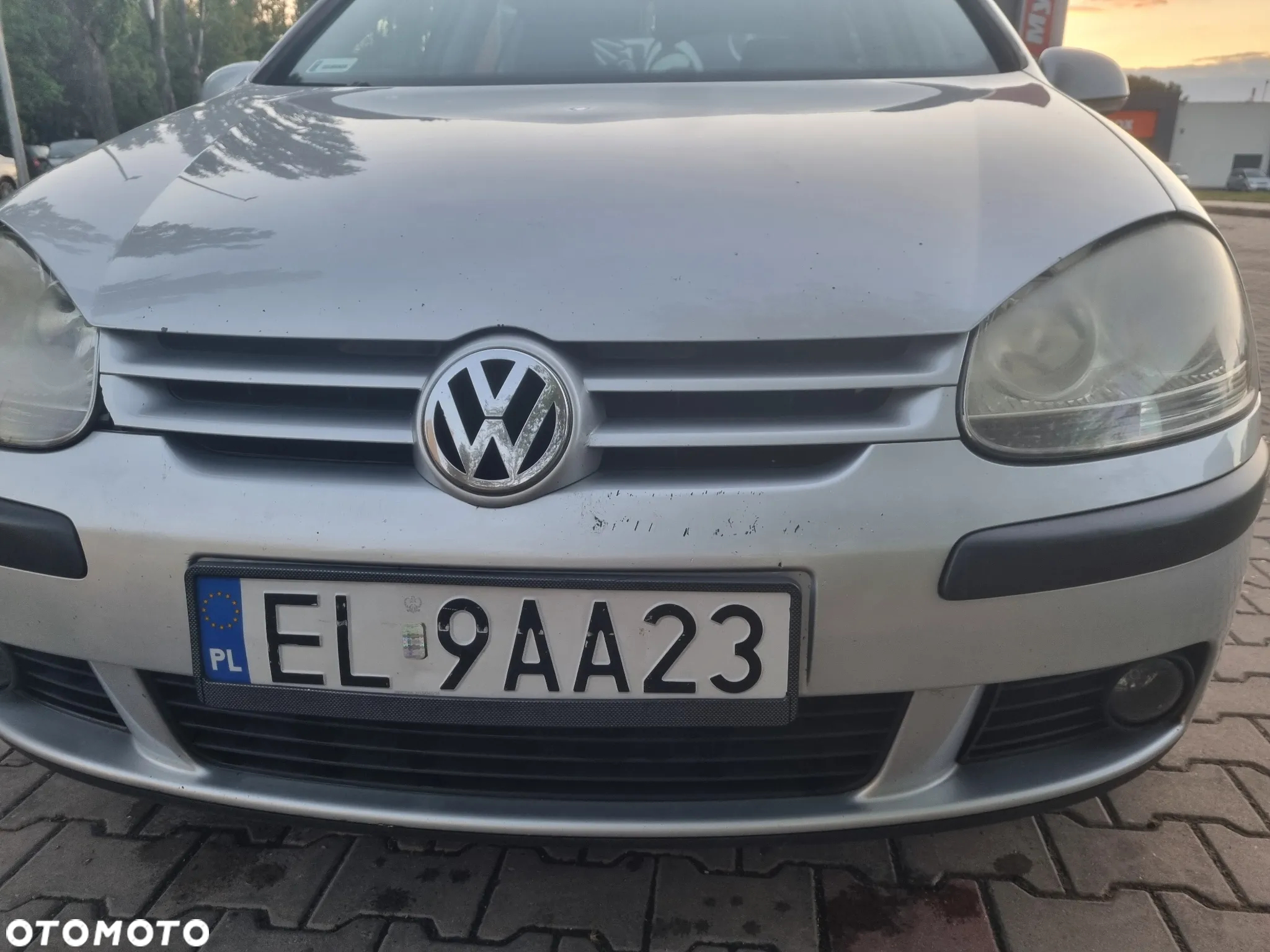 Volkswagen Golf V 2.0 SDI Comfortline - 9