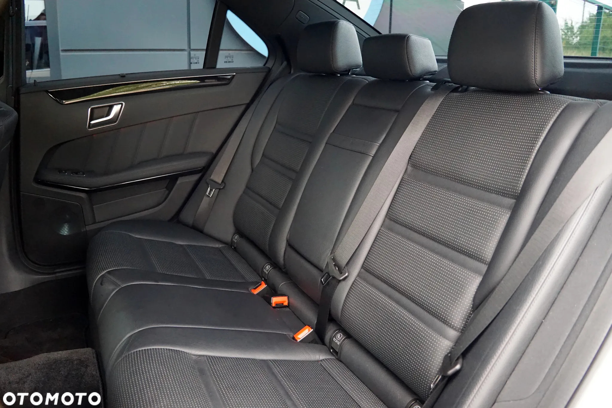 Mercedes-Benz Klasa E 63 AMG AMG Speedshift MCT - 24