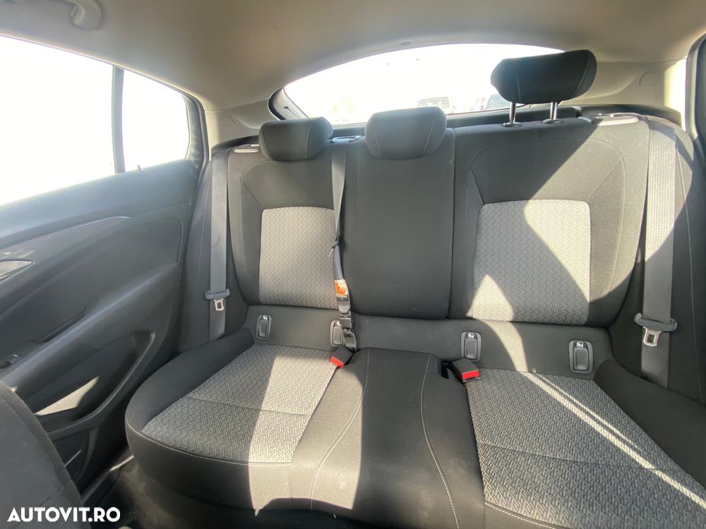 Opel Insignia 1.5 Turbo Start/Stop Aut. Edition - 16