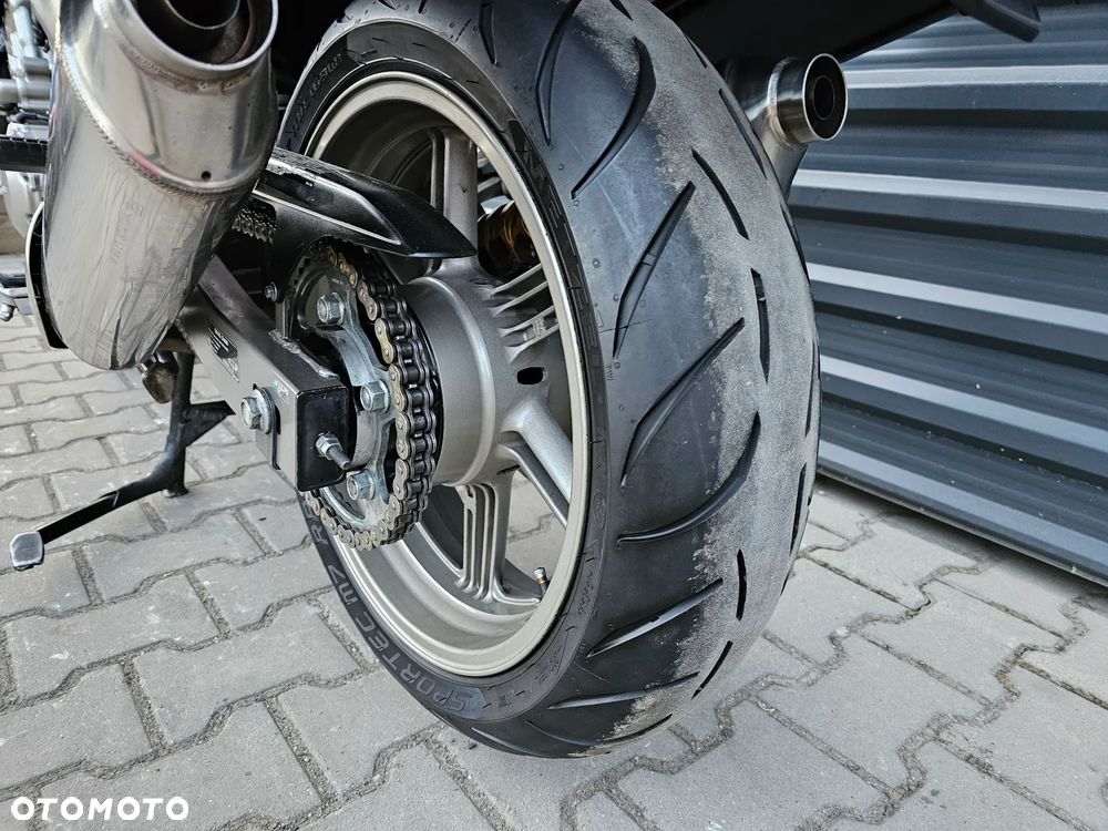 Honda CBF - 24