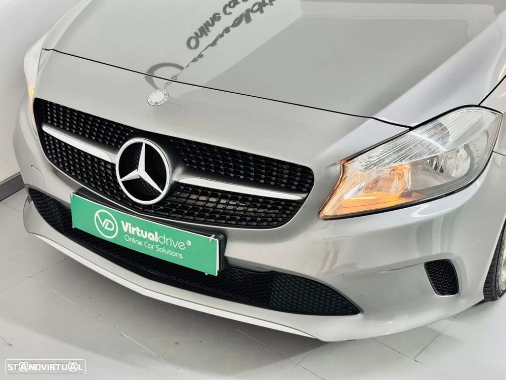 Mercedes-Benz A 180 d 7G-DCT Peak Edition - 16