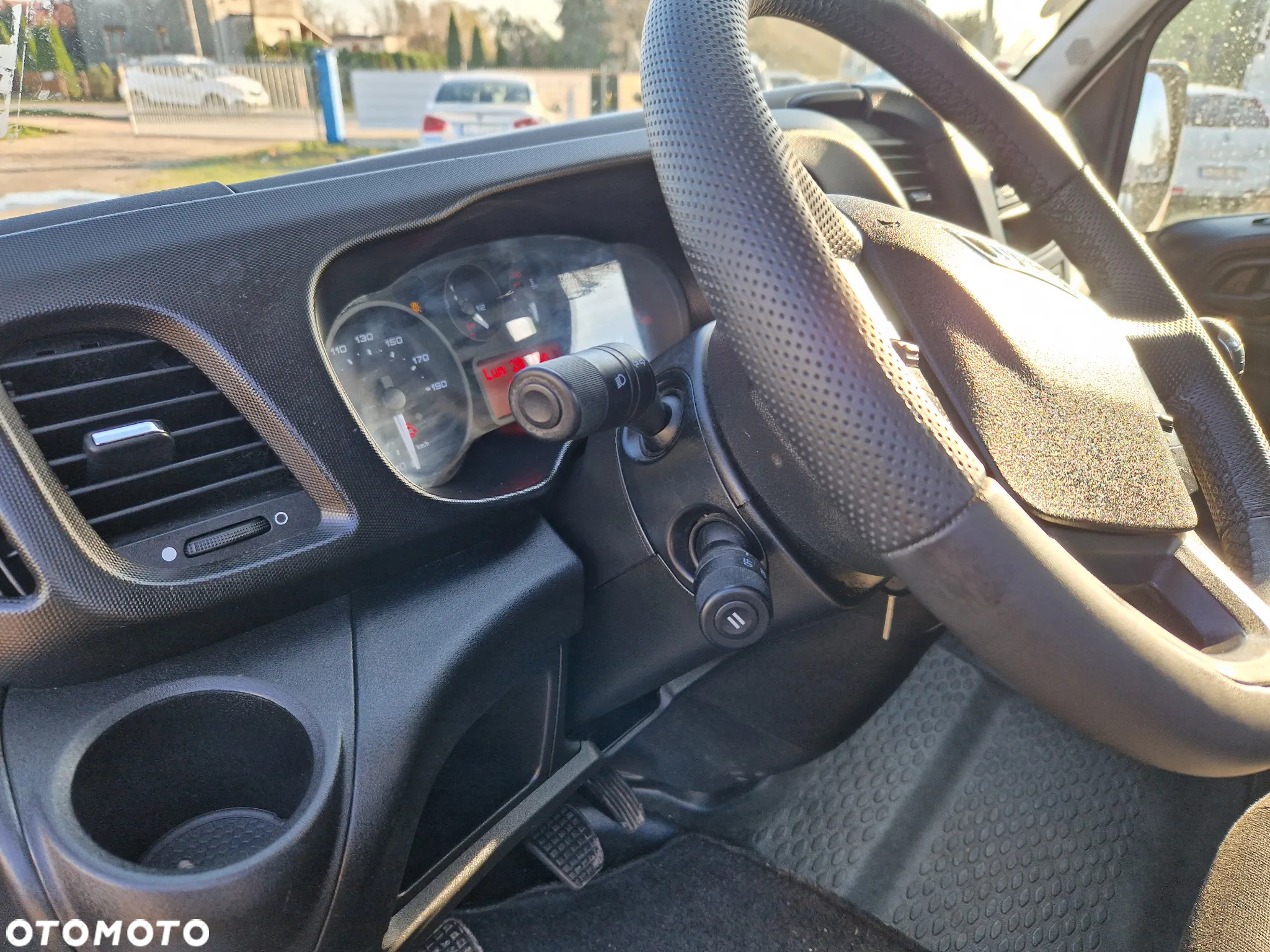 Iveco 35c13 - 15