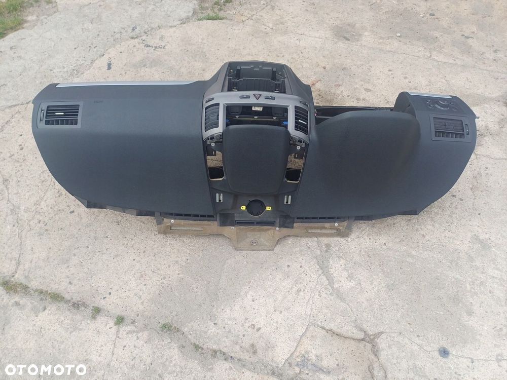 Deska rozdzielcza airbag OPEL ZAFIRA B 05-08R - 4