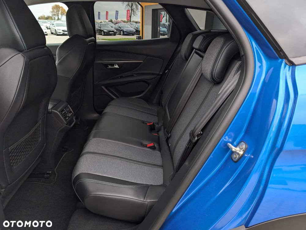 Peugeot 3008 1.2 PureTech GPF Allure S&S EAT8 - 37