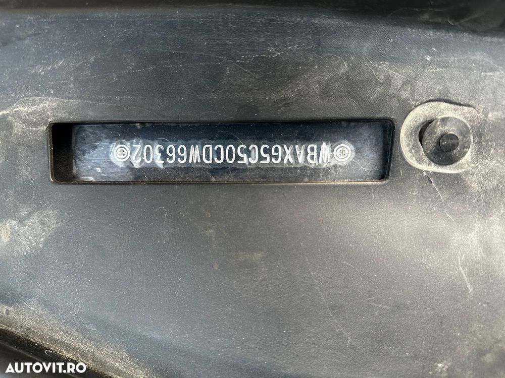 BMW Seria 5 528i Aut. - 14