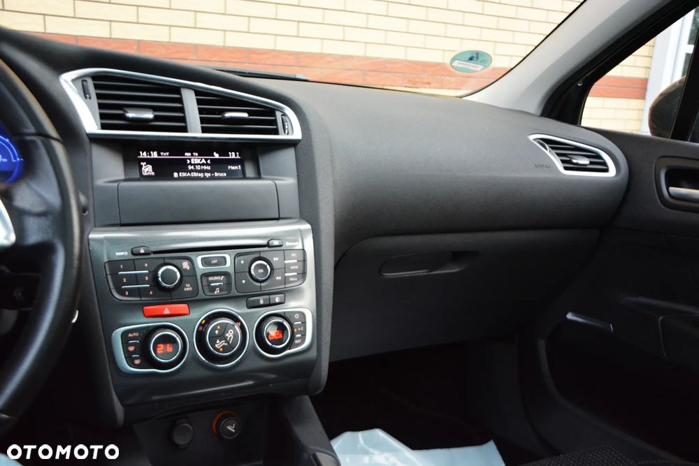 Citroën C4 HDi 150 Exclusive - 13