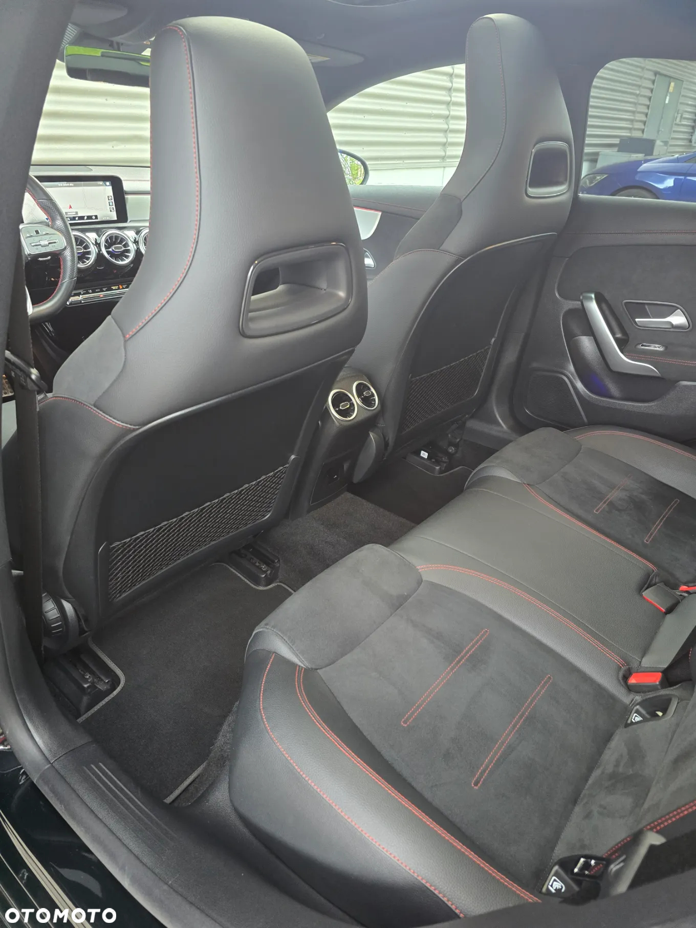 Mercedes-Benz CLA 220 d AMG Line 8G-DCT - 12