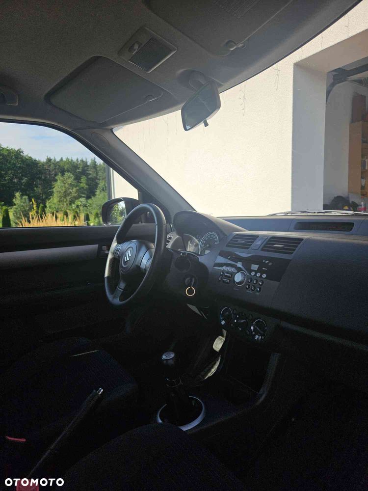 Suzuki Swift 1.3 GLX / Comfort - 16