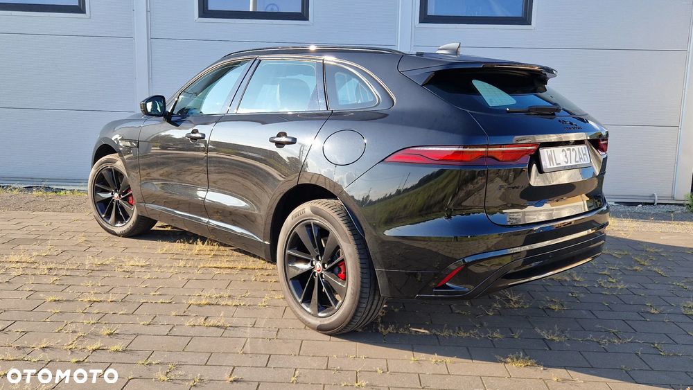 Jaguar F-Pace - 7