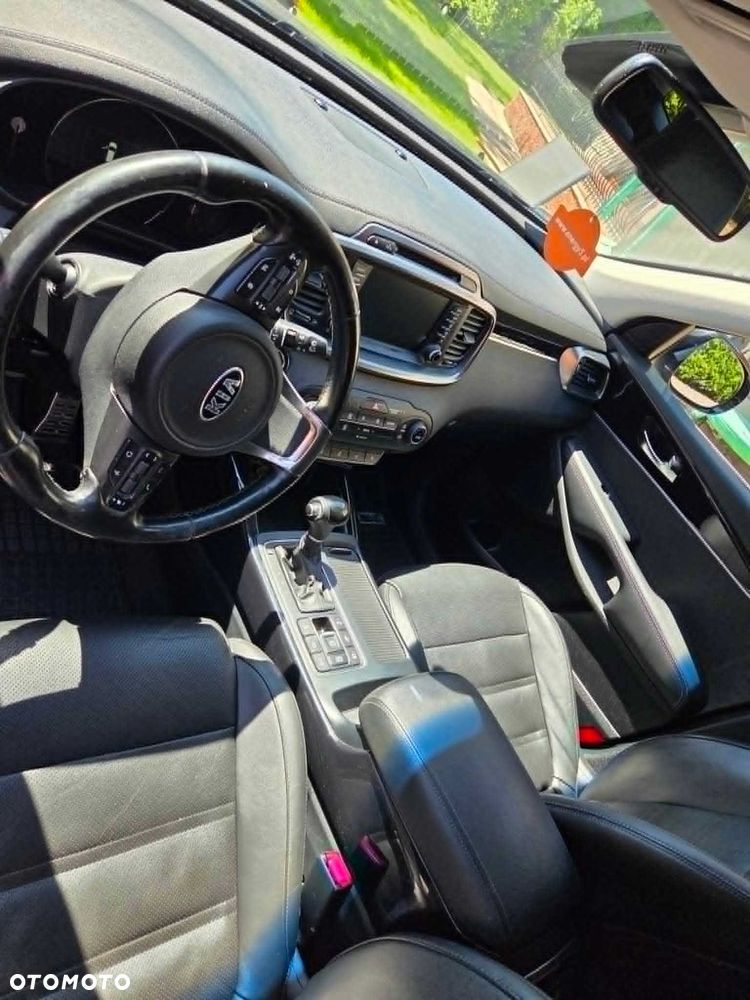 Kia Sorento - 6