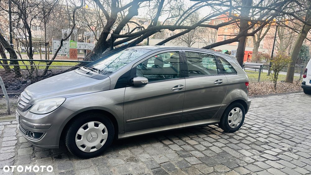 Mercedes-Benz Klasa B - 2