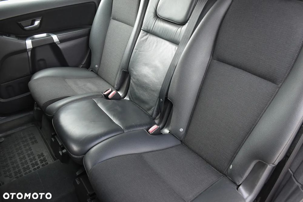 Volvo XC 90 D5 Summum - 36