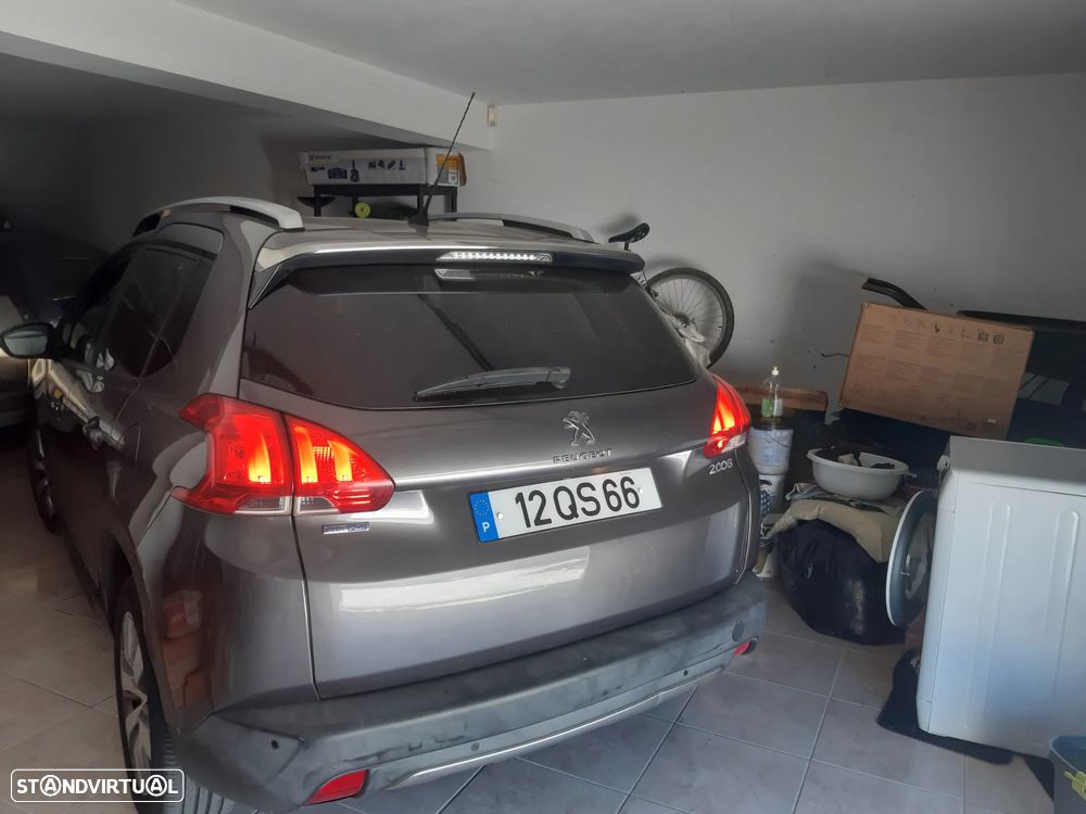 Peugeot 2008 1.6 BlueHDi Style - 9