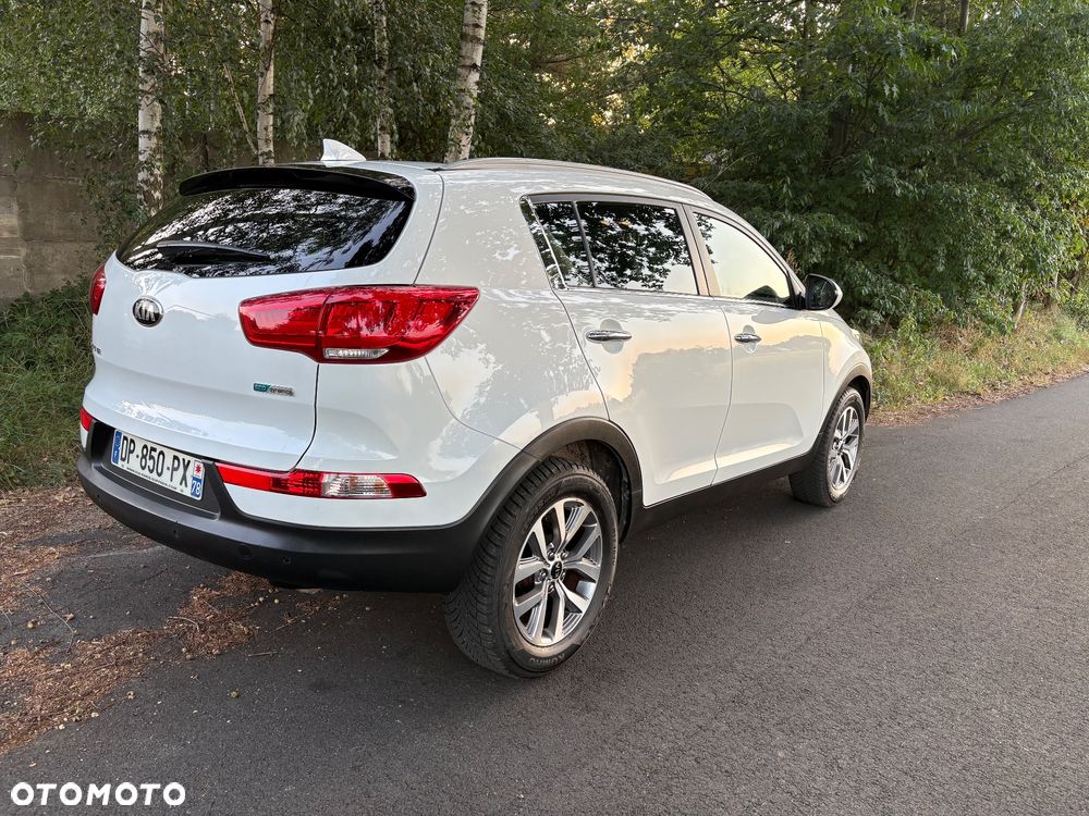 Kia Sportage 1.6 GDI 2WD Dream-Team Edition - 3