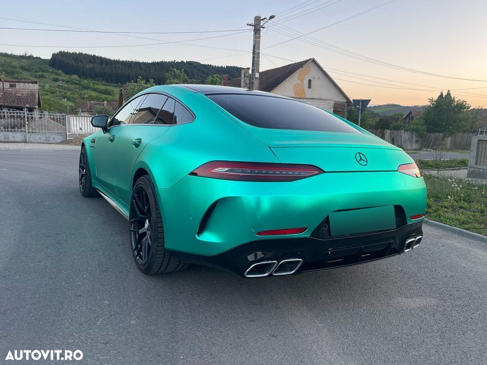 Mercedes-Benz AMG GT-S 63 4MATIC+ - 27
