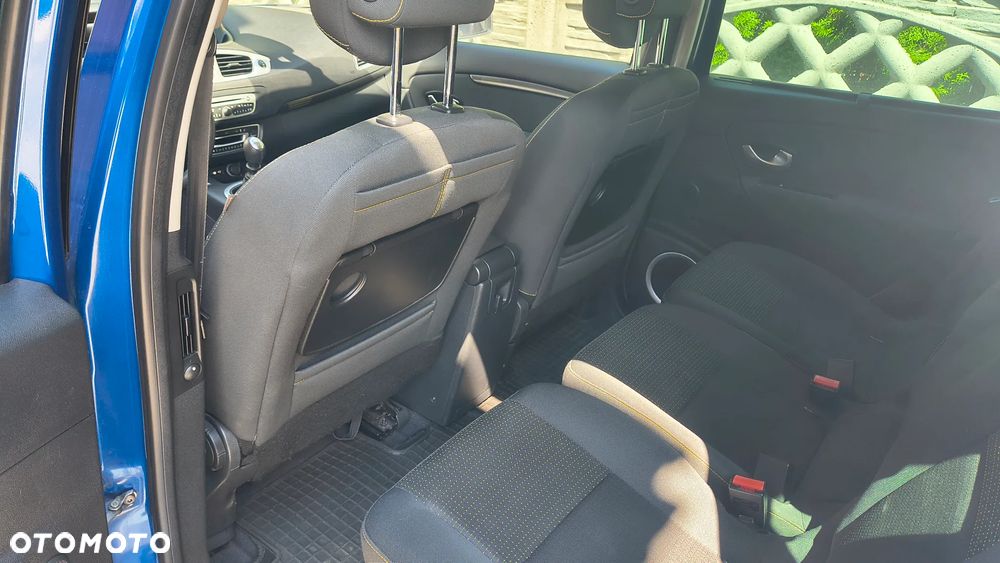 Renault Scenic TCe 130 Dynamique - 5