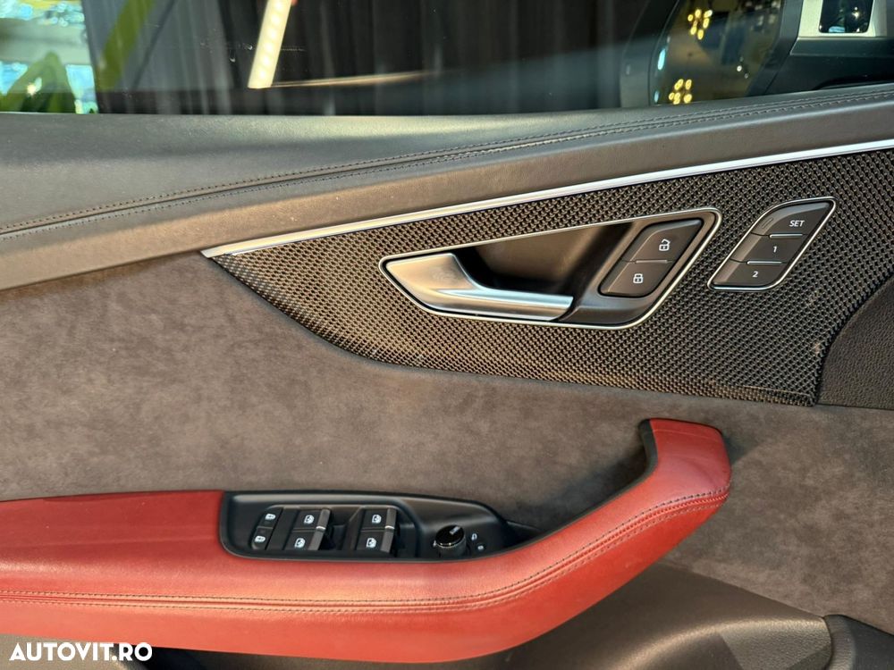 Audi SQ8 4.0 TDI Tiptronic - 20