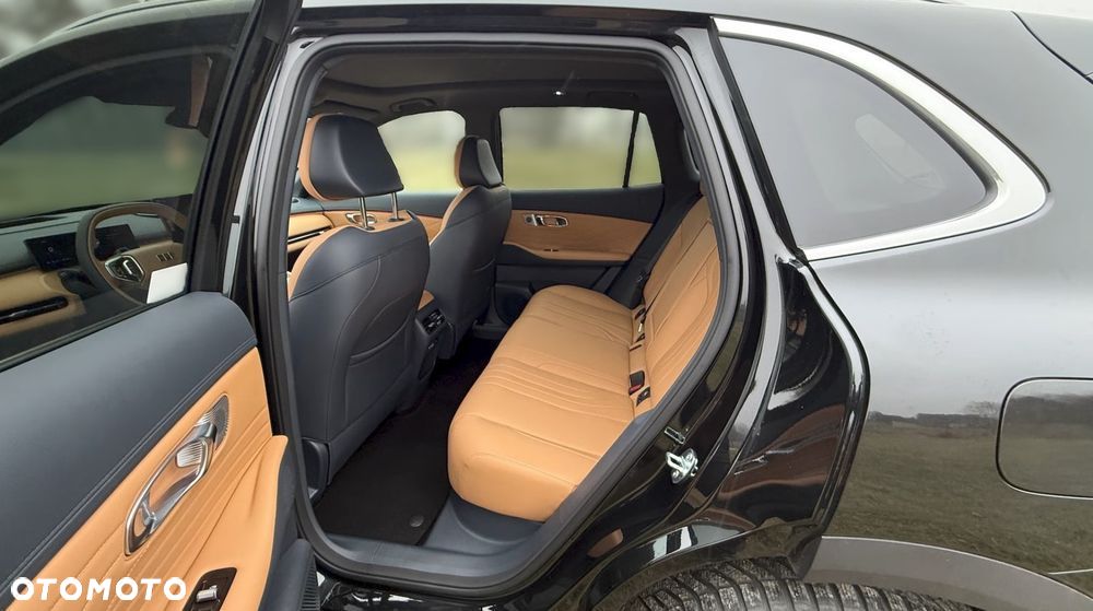 Geely Starray EM-i 1.5 PHEV Max - 9