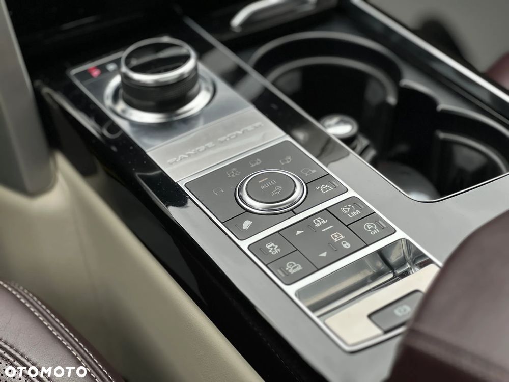 Land Rover Range Rover - 17