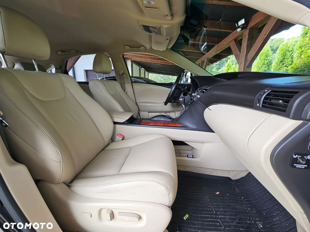 Lexus RX - 6