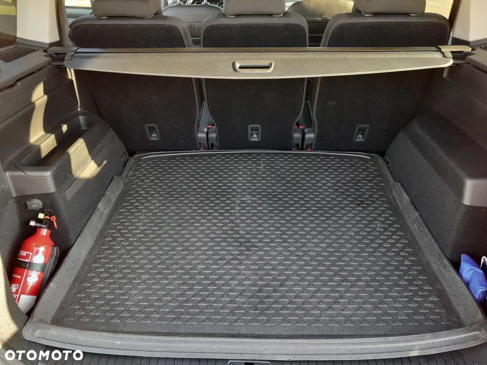 Volkswagen Touran 2.0 TDI BMT SCR Comfortline - 15