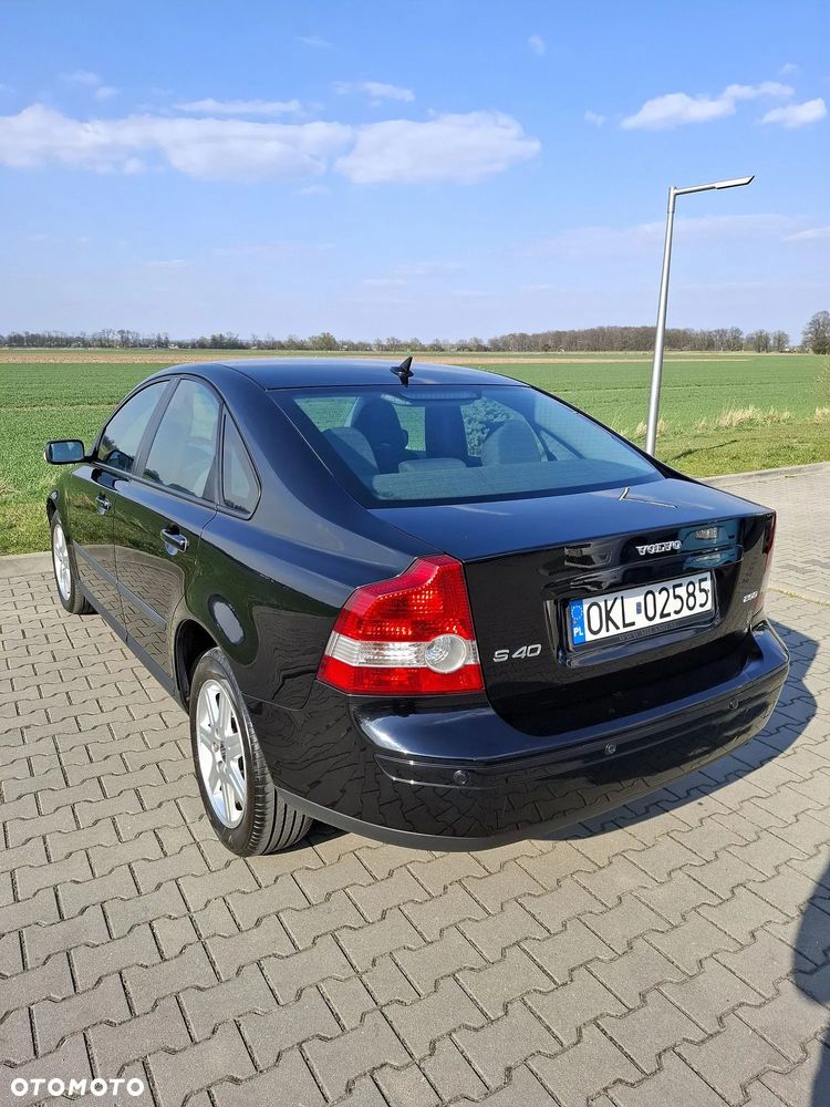 Volvo S40 2.0D - 9