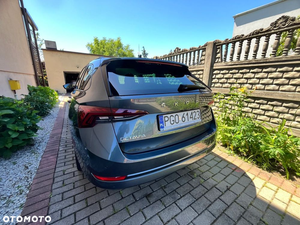 Skoda Octavia 2.0 TDI DSG Style - 5