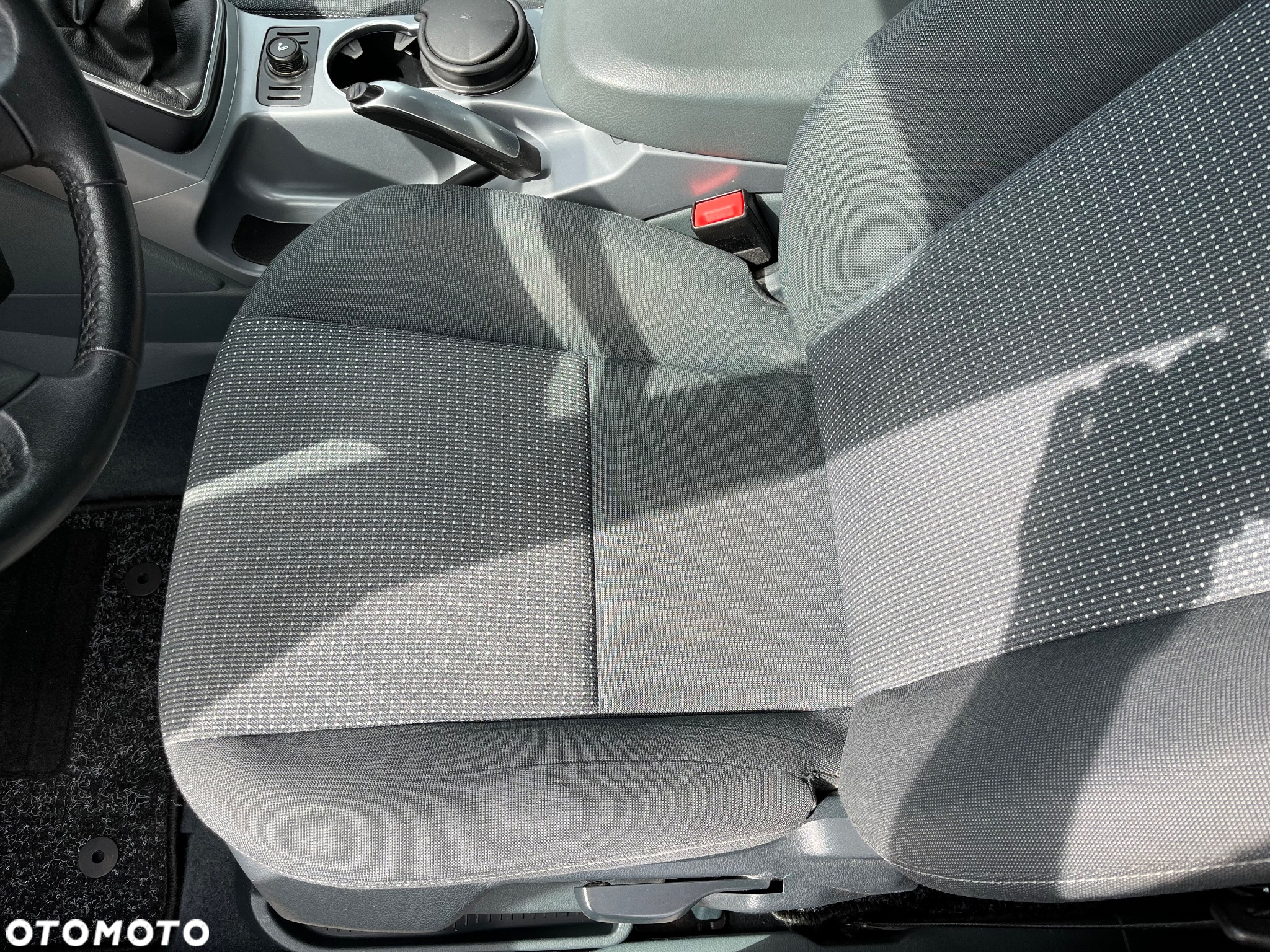 Ford C-MAX 1.6 Ti-VCT Ambiente - 13