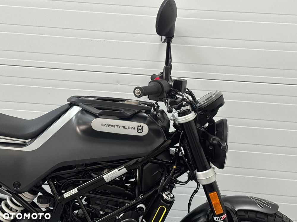 Husqvarna Svartpilen - 7