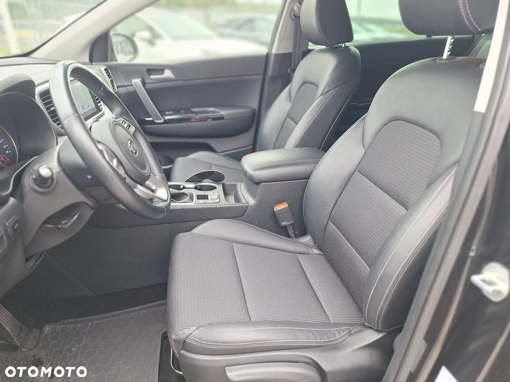 Kia Sportage 1.6 CRDI MHEV Black Edition 2WD DCT - 18
