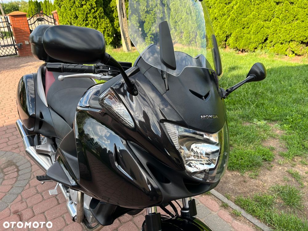 Honda NT - 19