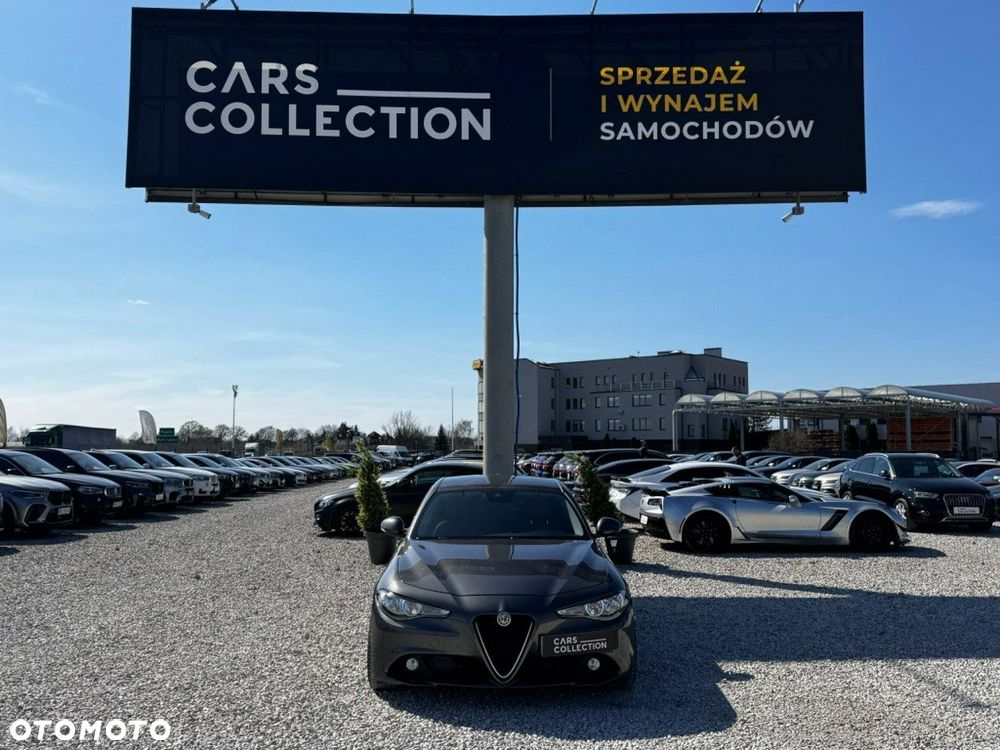 Alfa Romeo Giulia 2.2 D Turbo - 19