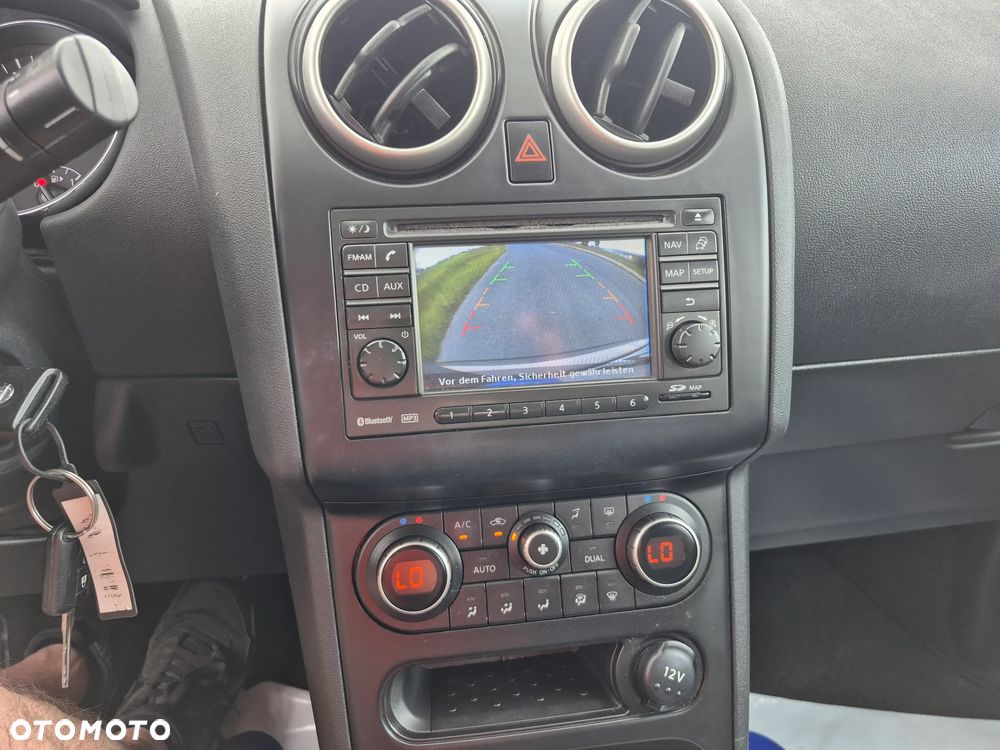 Nissan Qashqai - 16