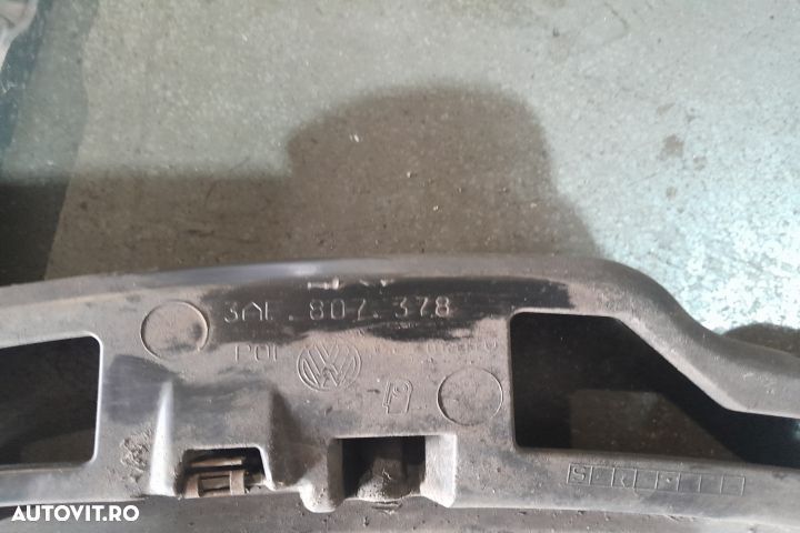 Suport bara spate centru 3AF807377 / 3AE807377 / 3AF807393 / 3AF80739 - 4