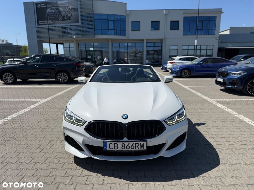 BMW Seria 8 - 8