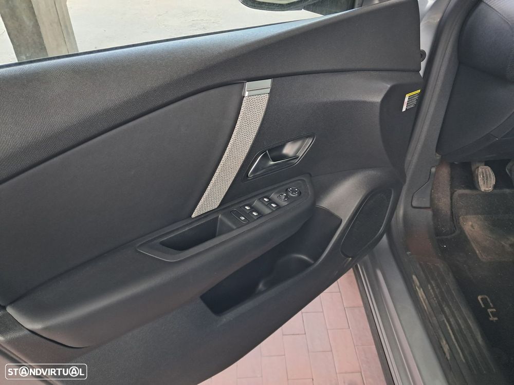 Citroën C4 1.2 PureTech Feel Pack - 4