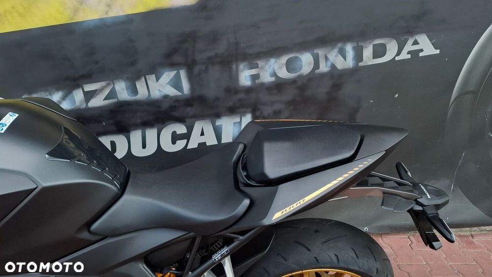 Honda CB - 19