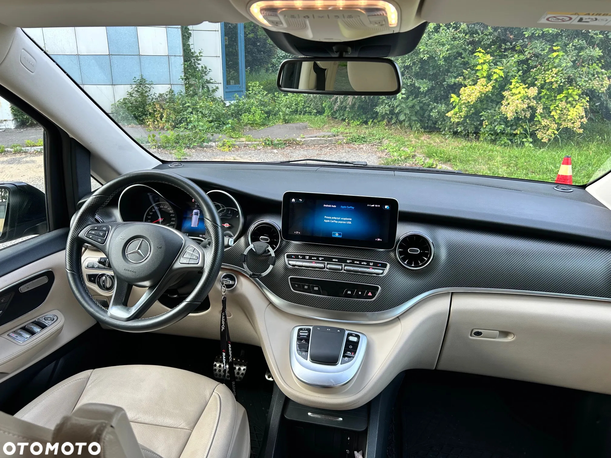 Mercedes-Benz Klasa V 300 d 4-Matic 9G-Tronic - 8