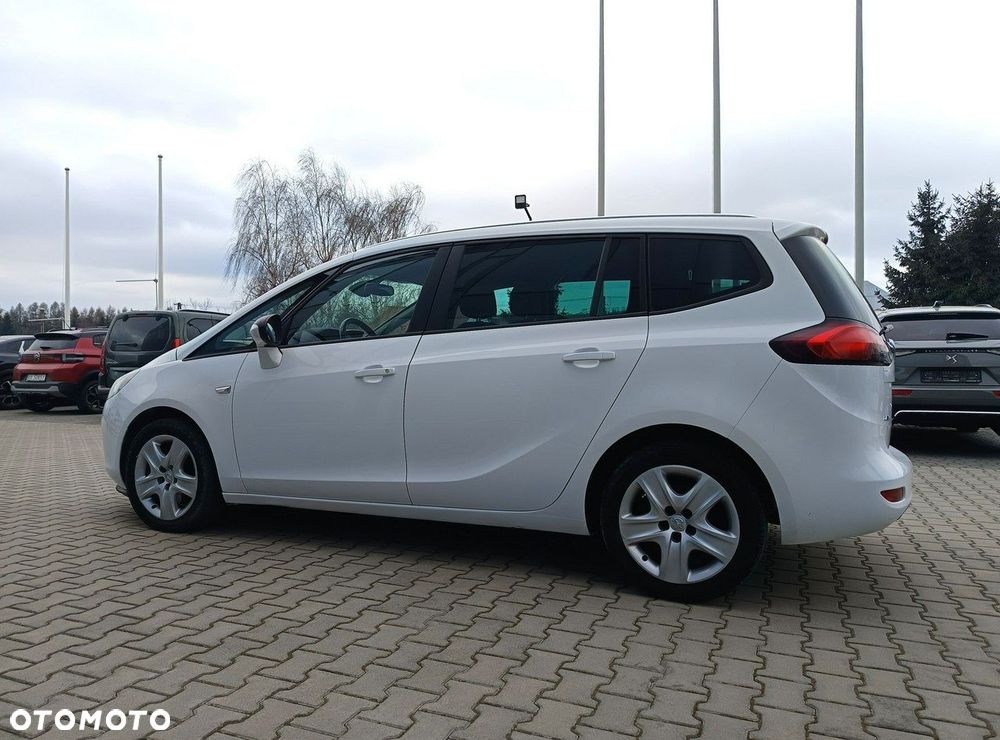 Opel Zafira - 6