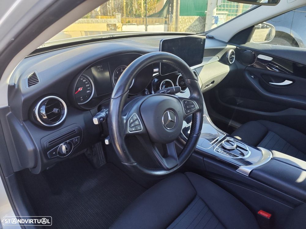 Mercedes-Benz C 300 h Avantgarde - 13