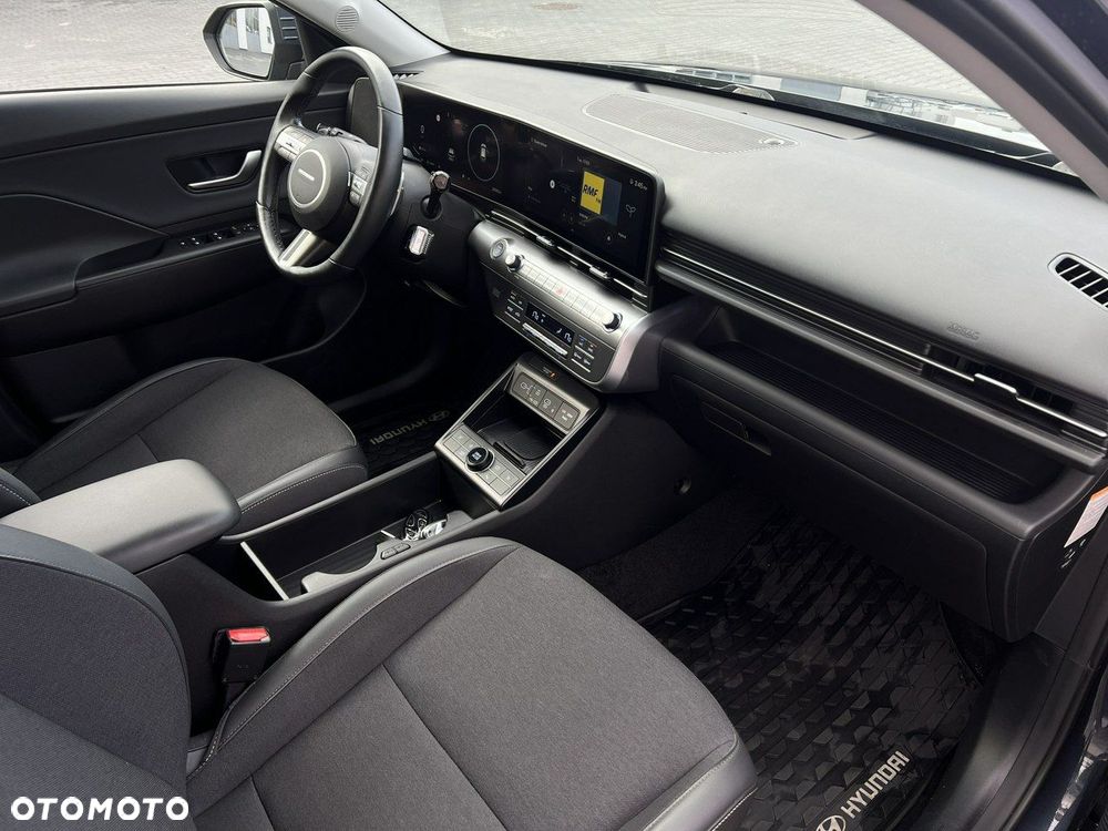 Hyundai Kona - 16