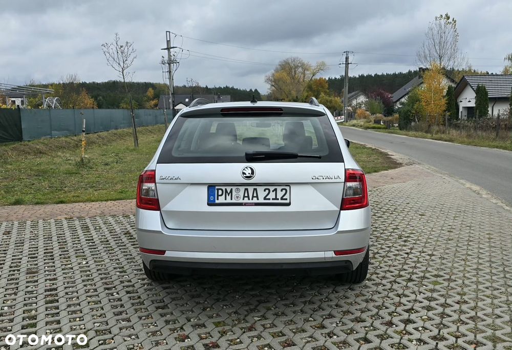 Skoda Octavia 1.6 TDI Active - 6